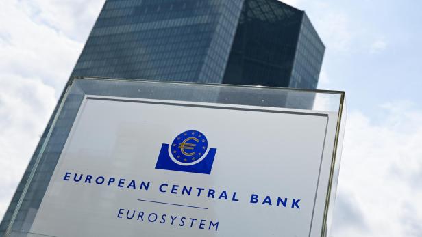 Milliarden-Pleiten: Löste die EZB den Signa-Crash aus?