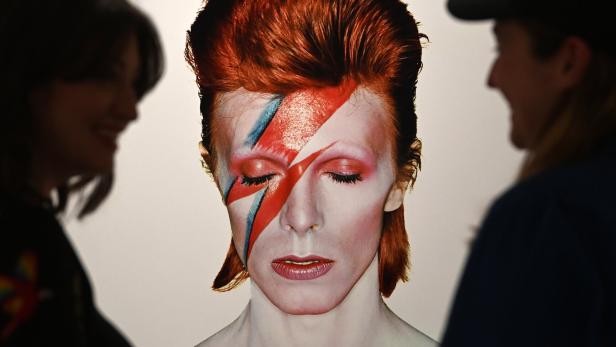 Paris benennt Straße nach David Bowie