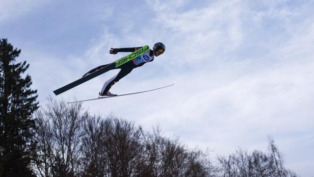 Clemens Aigner flog in Bischofshofen auf den dritten Rang