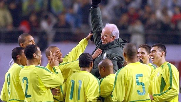 Trauer um vierfachen Weltmeister: Fußball-Legende Zagallo ist tot
