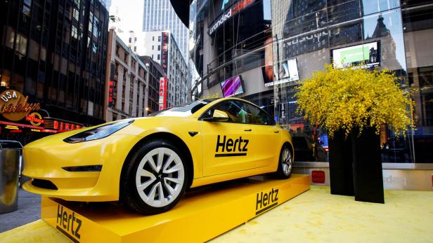 Warum Autovermieter wie Hertz und Sixt ihre Elektroautos loswerden wollen