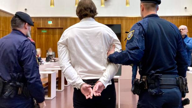 Angeklagter vor Gericht in Graz