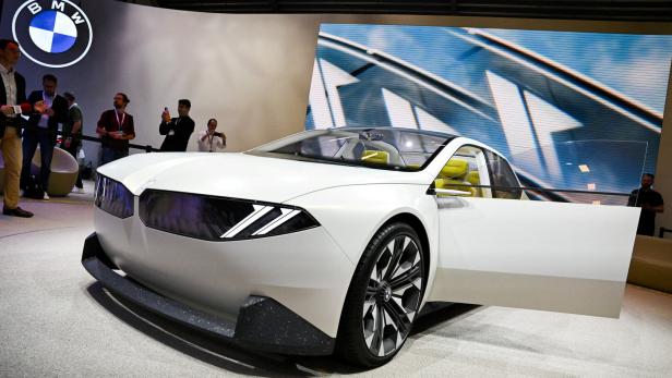 Kipppunkt bei Verbrennern erreicht: BMW setzt auf E-Autos
