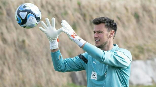 ÖFB-Goalie Lindner an Hodenkrebs erkrankt - bereits operiert.