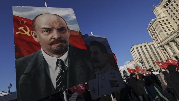 Russlands Kommunisten gedenken dem  100. Todestag Lenins