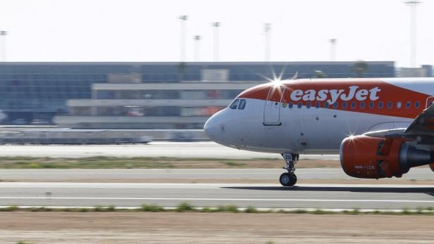 Notlandung wegen Passagiers am Wiener Flughafen in Schwechat