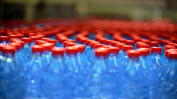 Nestlé nutzte verbotene Methoden bei Mineralwasser
