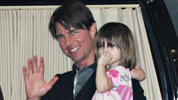 Familien-Therapeutin: Warum Tom Cruise Beziehung zu Tochter Suri geheim hält