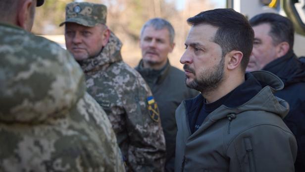 Präsident gegen General: In der Ukraine tobt ein brisanter Machtkampf