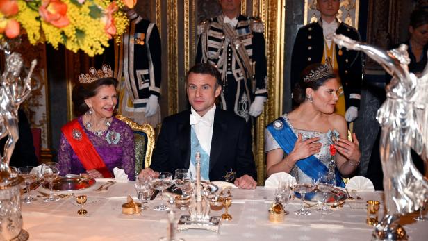 Kronprinzessin Victoria bei Staatsbankett mit Emmanuel Macron brüskiert