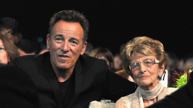 Mutter von Bruce Springsteen gestorben: Sie gab ihm die Liebe zur Rockmusik