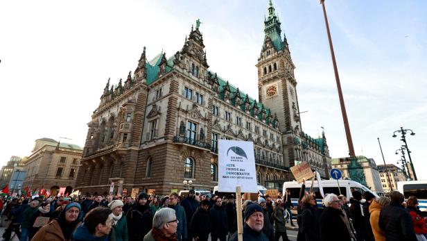 Potsdam will Einreiseverbot für Martin Sellner