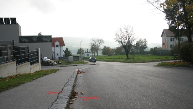 AmSteinbruchweg in Großhöflein wurde die 13-jährige Schülerin getroffen