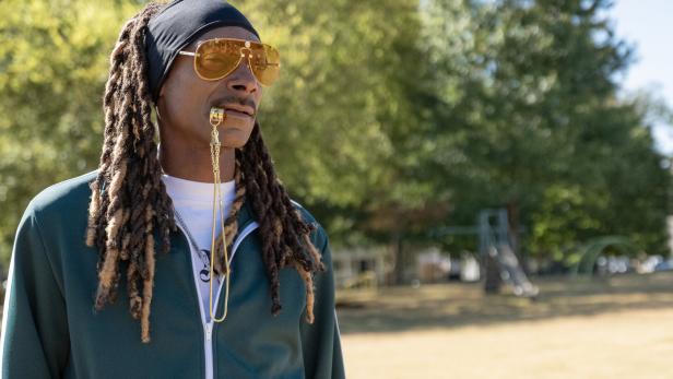 "The Underdoggs": Snoop Dogg als verpeilter Football-Trainer