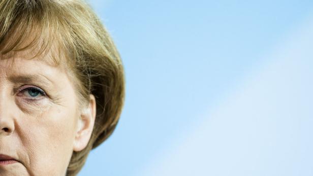 Lauschangriff dokumentiert Merkels Krisen-Strategie