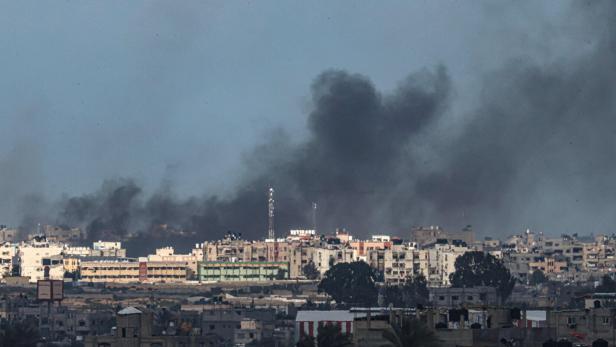Rishi Sunak zeigt sich wegen Militäreinsatz in Rafah besorgt