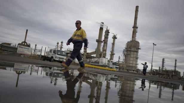 Raffinerie in Australien: Das &quot;Schmieröl&quot; der Weltwirtschaft ist billig wie schon lange nicht mehr.