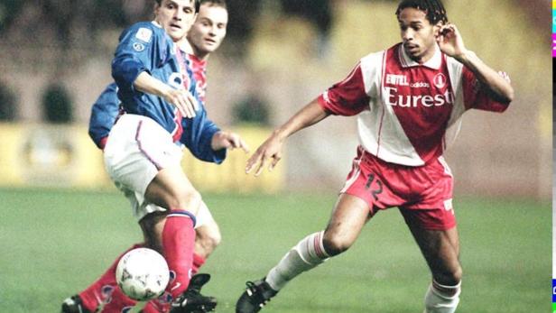 AS Monaco, 1994 - 1998: Der Sohn eines Vaters aus Guadeloupe und einer Mutter aus Martinique beginnt seine Profikarriere beim AS Monaco. In 105 Meisterschaftsspielen trifft er 20 Mal.