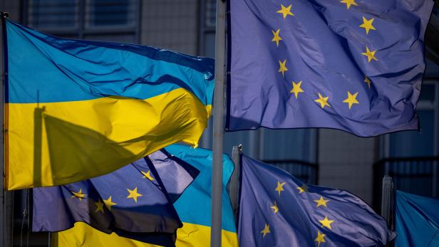 Knapp Hälfte der Österreicher für Friedensverhandlungen in der Ukraine