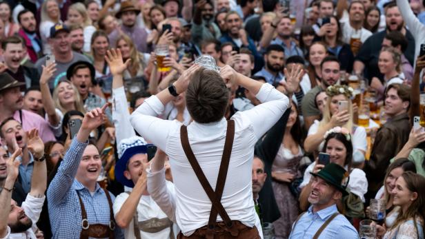 Oktoberfeste bescheren Handel und Gastro Millionenumsätze