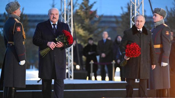 Wahlen in Belarus: Lukaschenko hat den Widerstand  zu Grabe getragen