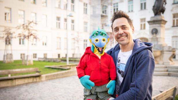 Zauberer Tricky Niki: Warum er in seiner Kindheit unter Spott litt