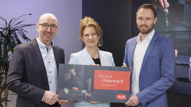 (v.l.): Christoph Antretter (Managing Partner Institut IMARK), Hanni Rützler (Foodtrend-Expertin, futurefoodstudio/Wien) sowie Auftraggeber und Initiator Lorenz Wedl (Mitglied der Geschäftsführung bei Wedl)