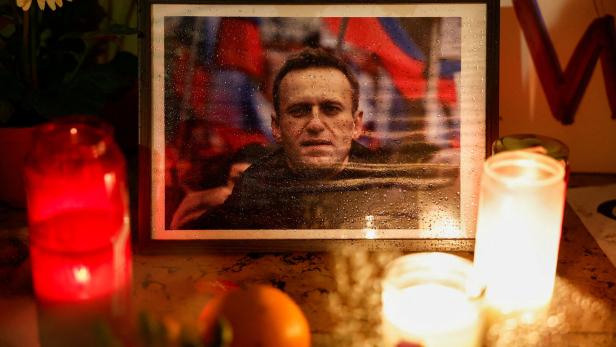 Nawalny-Tod: Witwe berichtet von Misshandlungen, Beerdigung am Freitag