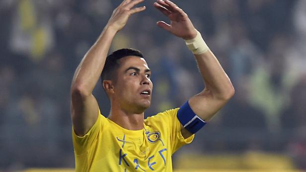 Sperre für Fußball-Superstar Ronaldo nach obszöner Geste