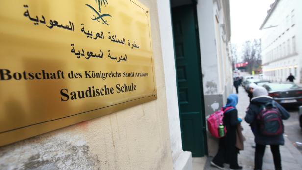 Umstrittene Saudi-Schule muss doch nicht zusperren