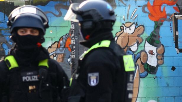 Polizei suchte nach Ex-RAF-Terroristen in Studentenheim in Berlin