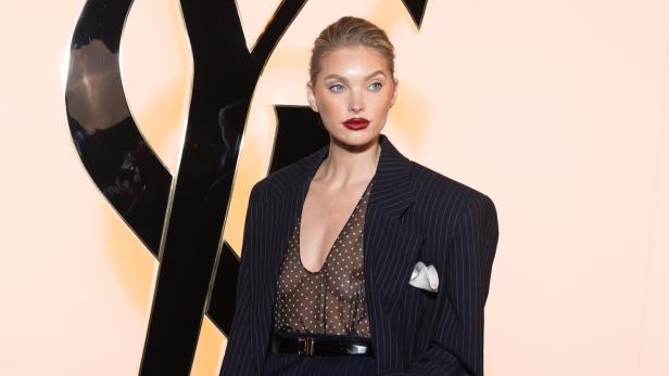 Elsa Hosk auf dem roten Teppich.