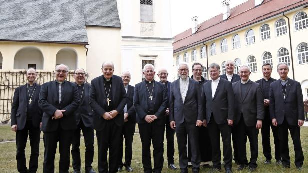 Bischof Schwarz fehlt bei Bischofskonferenz in seiner früheren Diözese Gurk-Klagenfurt