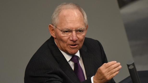 Finanzminister Schäuble kassiert jährlich 4,5 Milliarden von Erben.