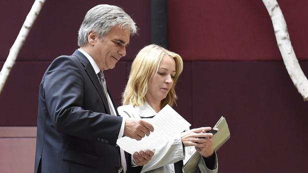 Ex-Faymann-Sprecherin Susanna Enk spricht nun für das Parlament.