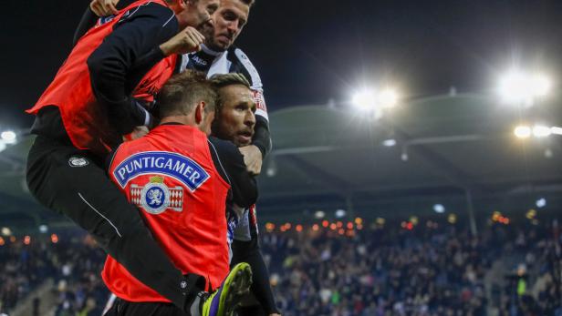 FUSSBALL: TIPP3-BUNDESLIGA / SK STURM GRAZ - FC WA