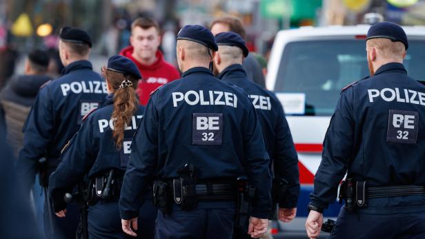 Wien-Favoriten: Messerstich auf Polizisten
