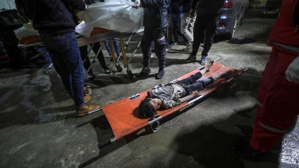 Killed Palestinians brought to Al Aqsa hospital as Israel continues military strikes on Gaza