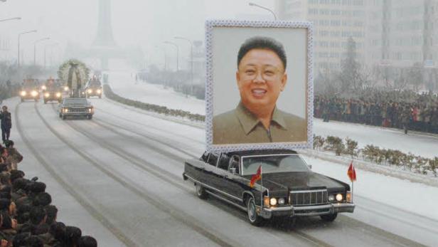 Pompöser Abschied von Kim Jong-Il