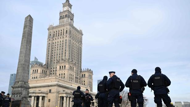 Symbolbild: Polnische Polizei in Warschau