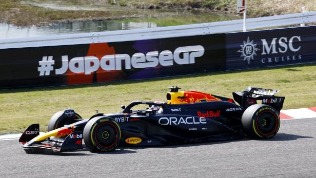 Formel 1 in Japan: Verstappen siegt, die Gegner verzweifeln