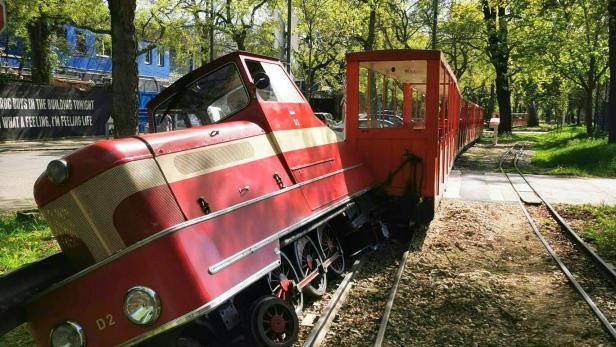 Lok der Liliputbahn im Wiener Prater entgleist: Niemand verletzt