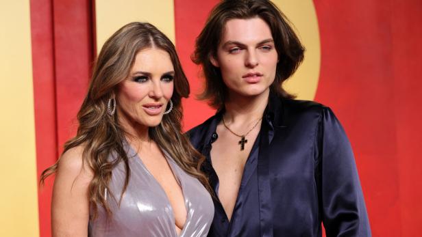  Elizabeth Hurley und Sohn Damian 