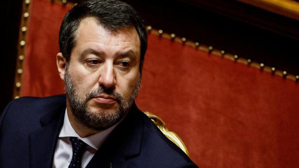 Salvini ist für seine eigene Partei zu (rechts)radikal