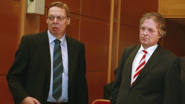 Die Staatsanwaltschaft Linz wirft Ex-Finanzdirektor Penn und Ex-Finanzstadtrat Mayr Untreue vor.