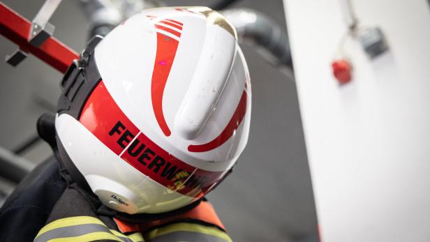 Hausbrand in Steyr: Vier Kinder und ein Erwachsener verletzt