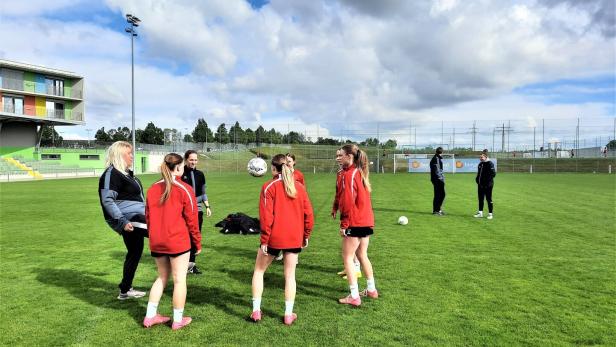 Schule: Die Fußballklassen im Burgenland werden weiblicher