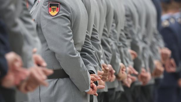 "Überfälliges Zeichen": Deutschland hat jetzt einen Veteranentag