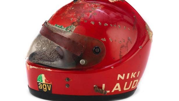 Niki Laudas Helm vom Nürburgring-Unfall 1976 wird versteigert