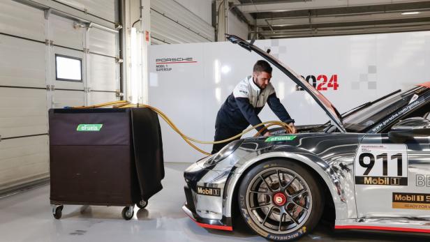 Porsche fährt Supercup-Rennserie erstmals mit eFuels